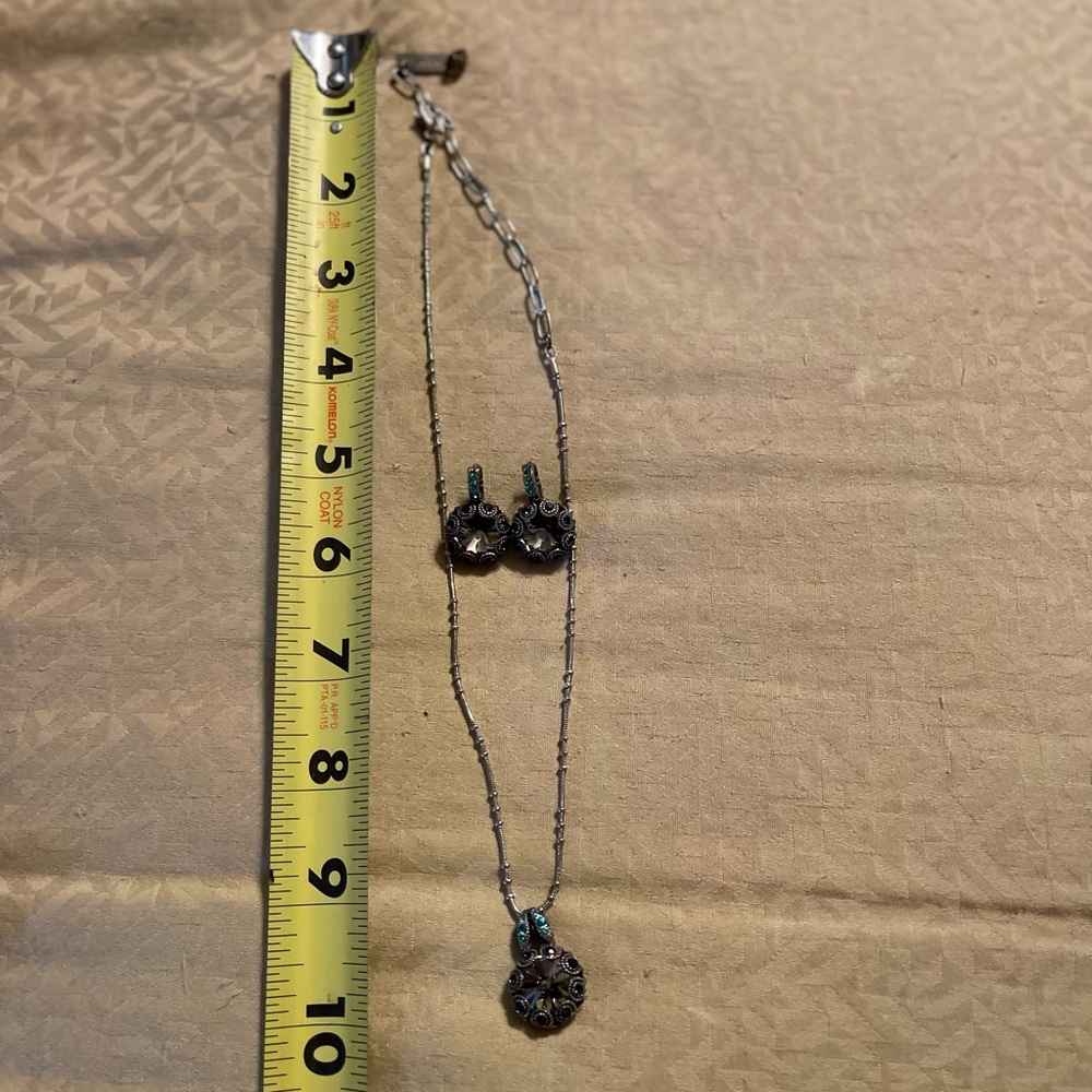 Mariana necklace and earring set